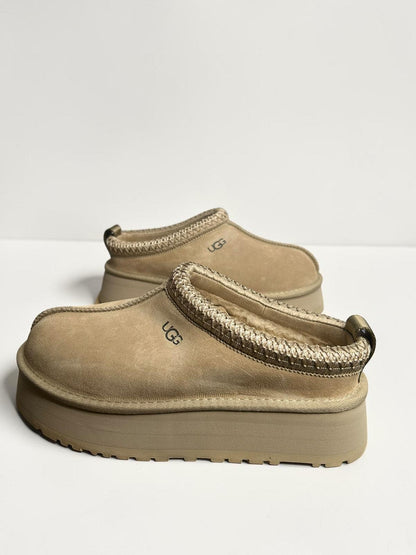 Ugg Tazz